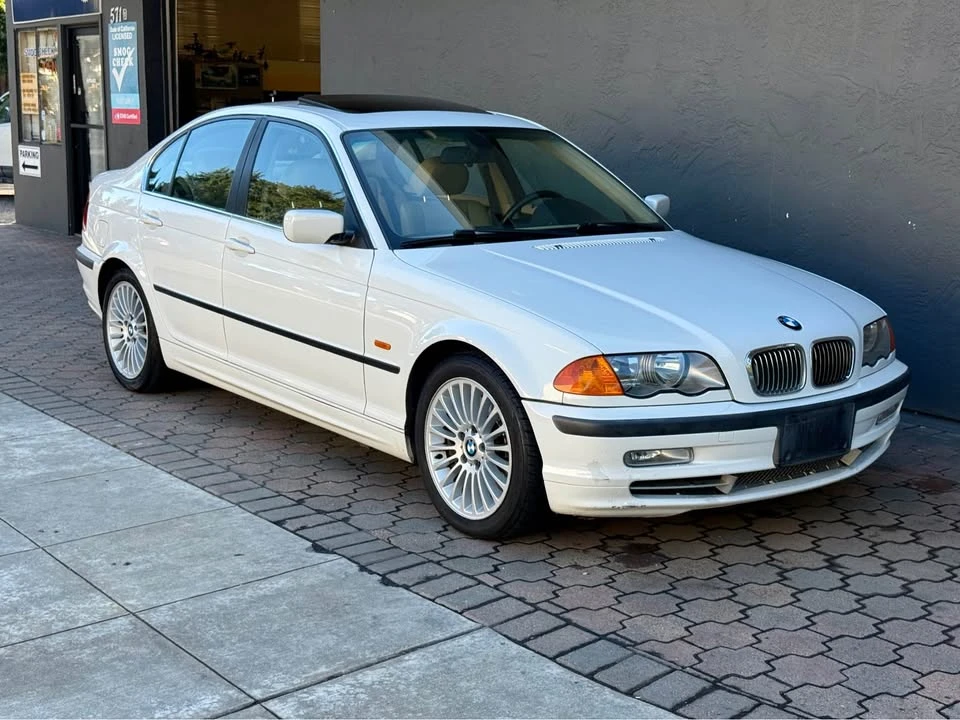 2001 BMW E46 330i & 330Ci - Image 9 of 20