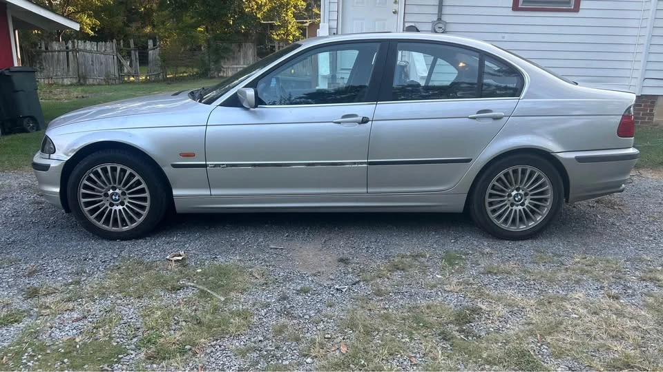 2001 BMW E46 330i & 330Ci - Image 7 of 15