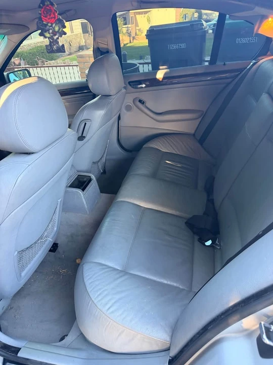 2001 BMW E46 330i & 330Ci - Image 8 of 8