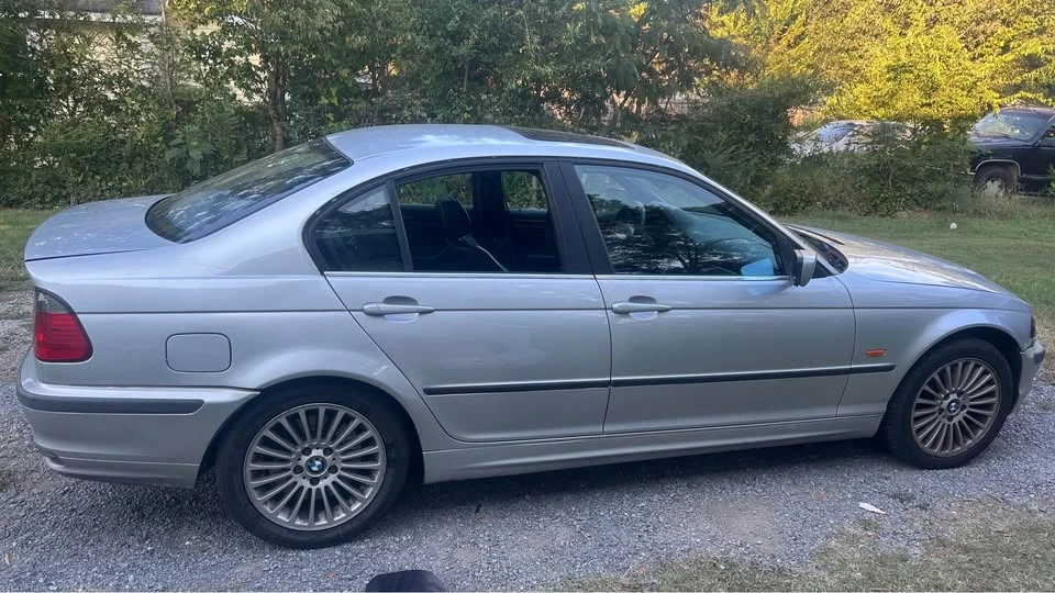 2001 BMW E46 330i & 330Ci - Image 6 of 15