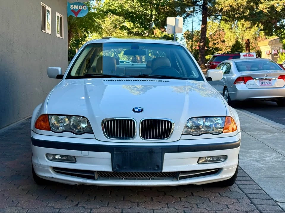 2001 BMW E46 330i & 330Ci - Image 10 of 20