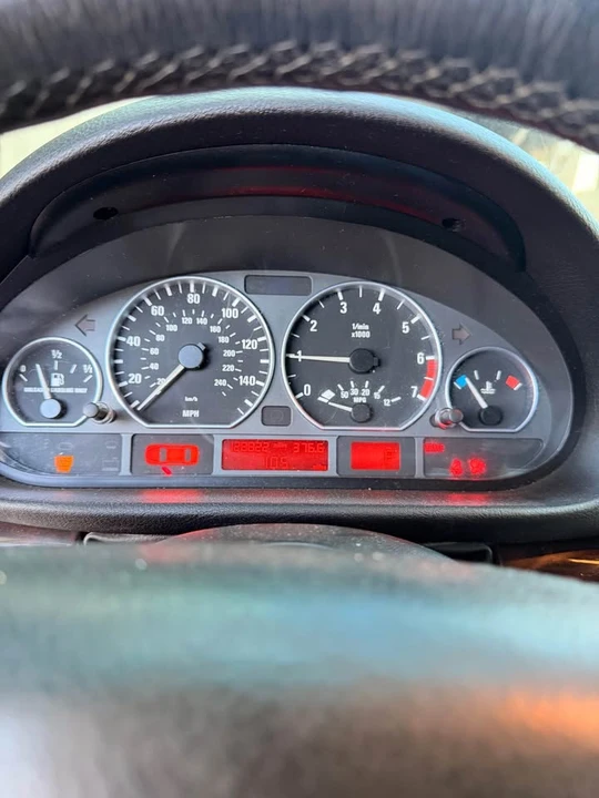 2001 BMW E46 330i & 330Ci - Image 7 of 8