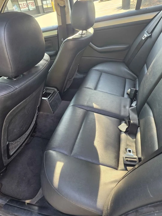 2001 BMW E46 330i & 330Ci - Image 7 of 9