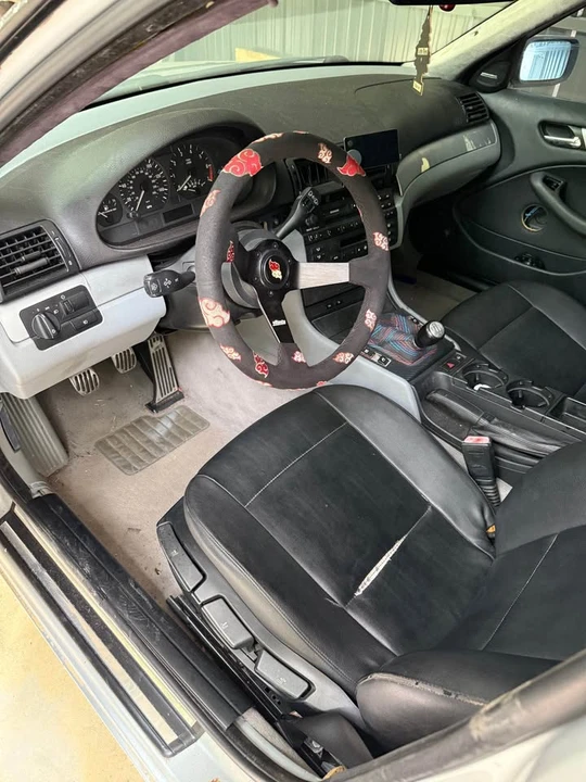 2001 BMW E46 330i & 330Ci - Image 13 of 13