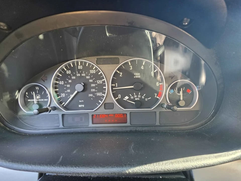 2001 BMW E46 330i & 330Ci - Image 9 of 9