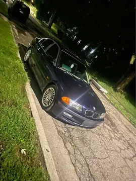 2001 BMW 3 Series 330i Sedan 4D