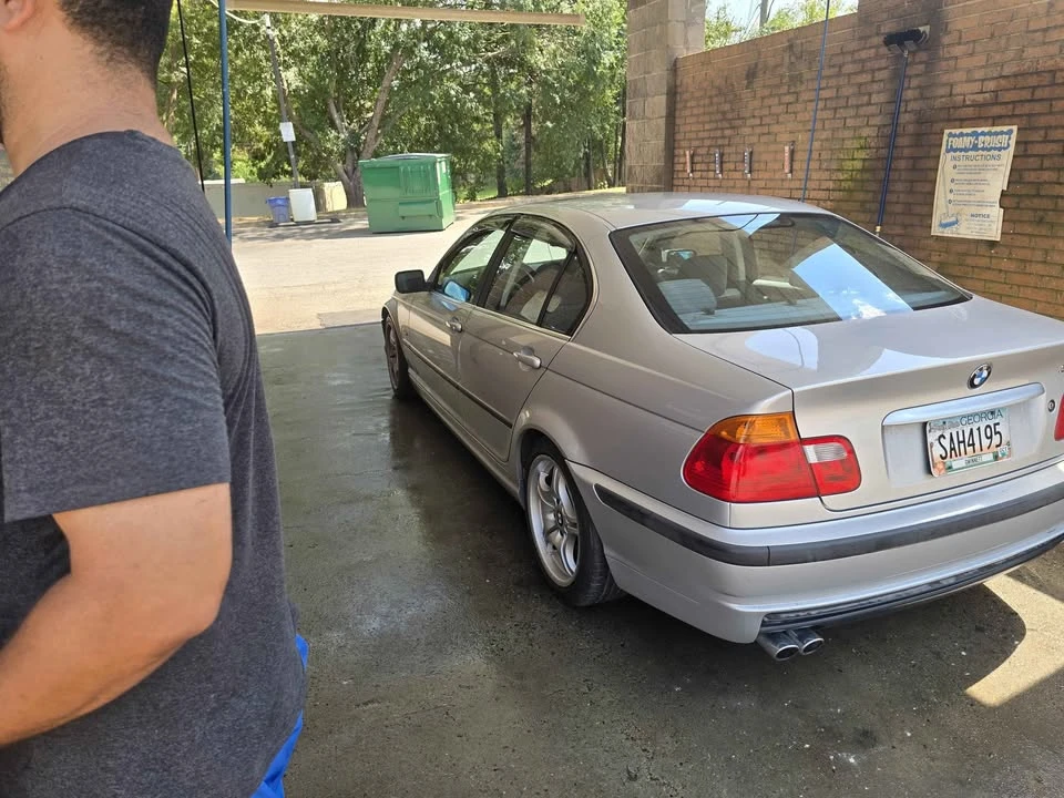 2001 BMW E46 330i & 330Ci - Image 8 of 11