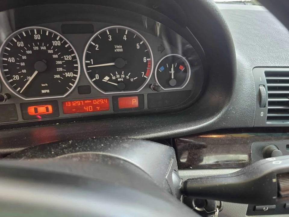 2001 BMW E46 330i & 330Ci - Image 9 of 11