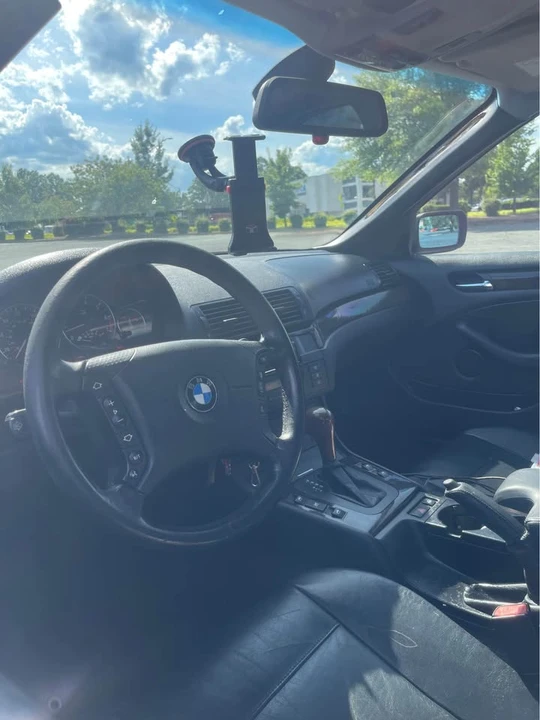 2001 BMW E46 330i & 330Ci - Image 2 of 9