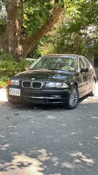 2001 BMW 3 Series 330i Sedan 4D