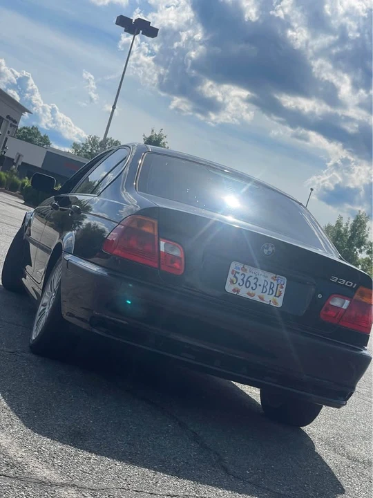 2001 BMW E46 330i & 330Ci - Image 4 of 9