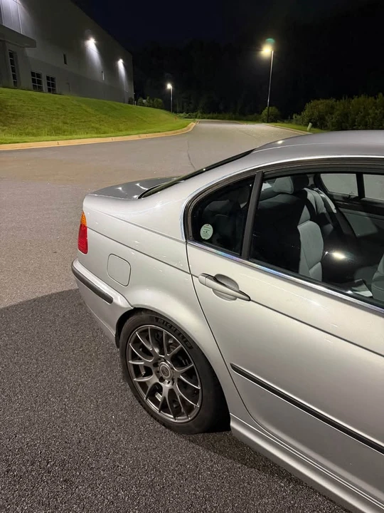 2001 BMW E46 330i & 330Ci - Image 5 of 7