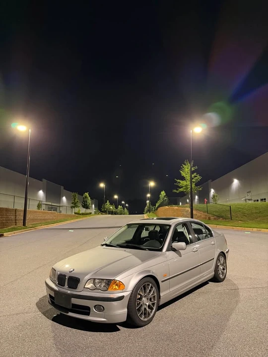 2001 BMW E46 330i & 330Ci - Image 3 of 7