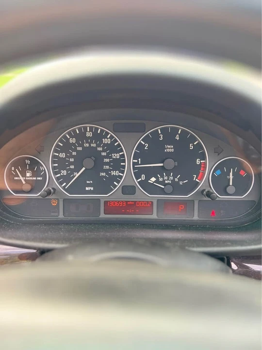2001 BMW E46 330i & 330Ci - Image 9 of 10