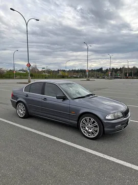 2001 BMW 330i