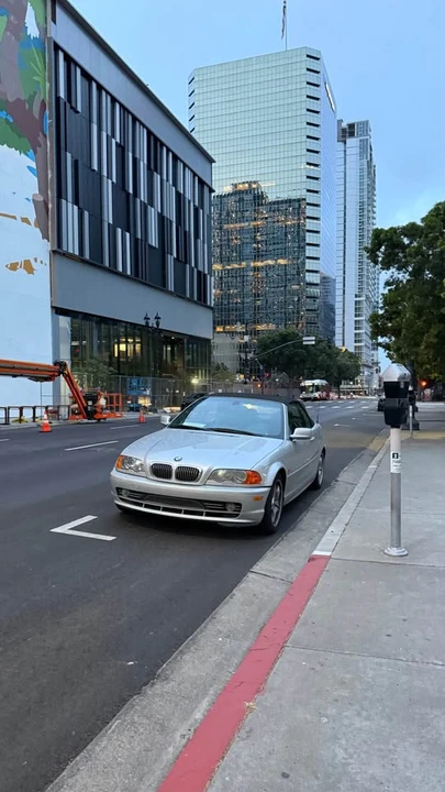 2001 BMW E46 330i & 330Ci - Image 2 of 8