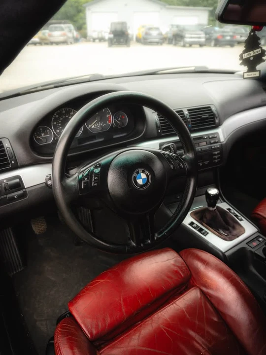 2001 BMW E46 330i & 330Ci - Image 6 of 11