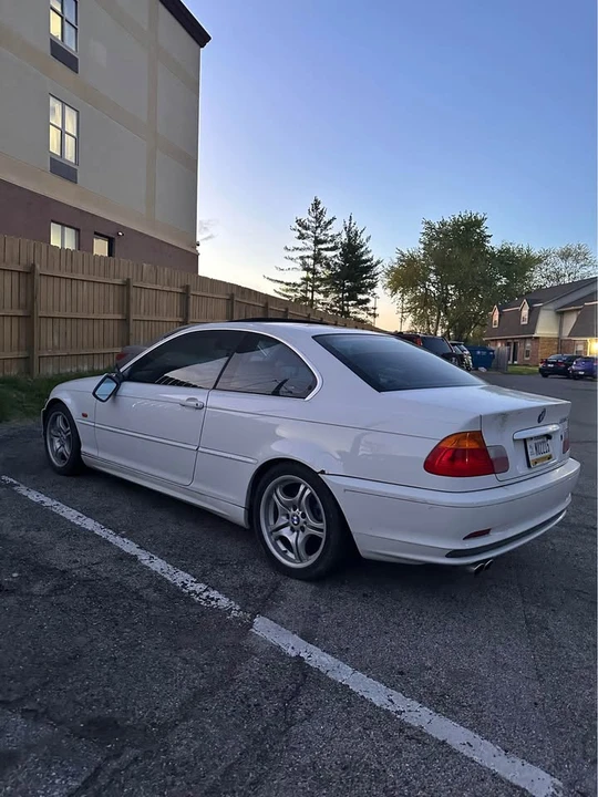 2001 BMW E46 330i & 330Ci - Image 6 of 8