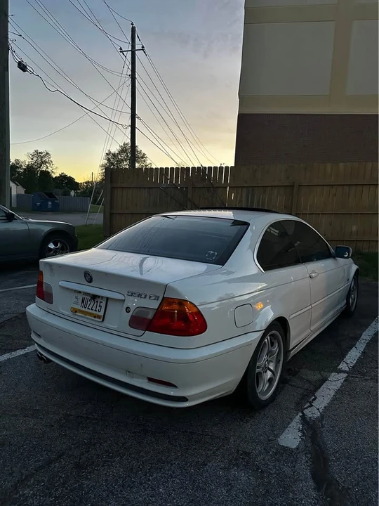 2001 BMW E46 330i & 330Ci - Image 5 of 8