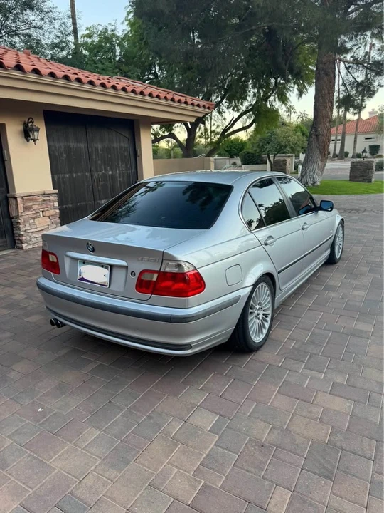 2001 BMW E46 330i & 330Ci - Image 7 of 20