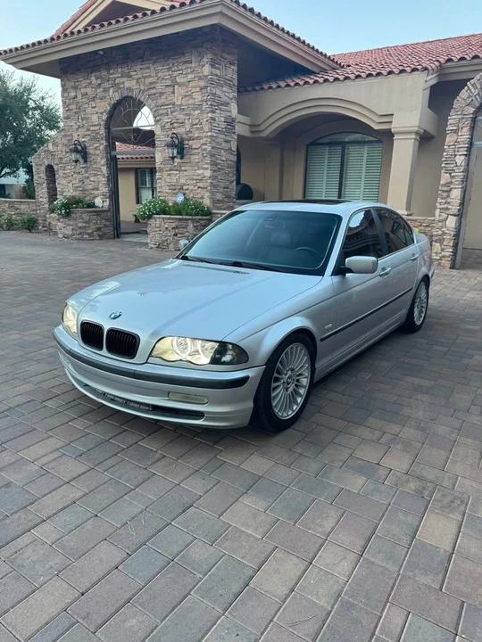 2001 BMW E46 330i & 330Ci - Image 3 of 20