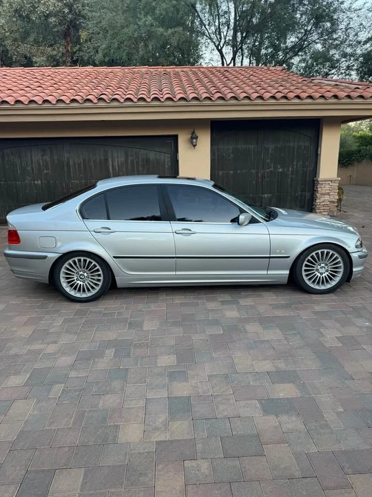 2001 BMW E46 330i & 330Ci - Image 8 of 20