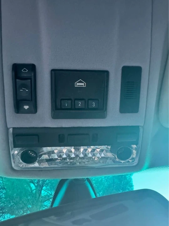 2001 BMW E46 330i & 330Ci - Image 13 of 20