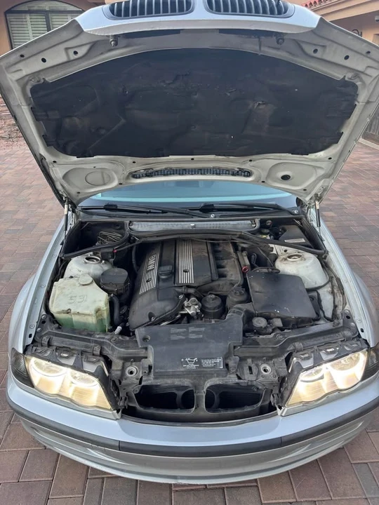 2001 BMW E46 330i & 330Ci - Image 18 of 20