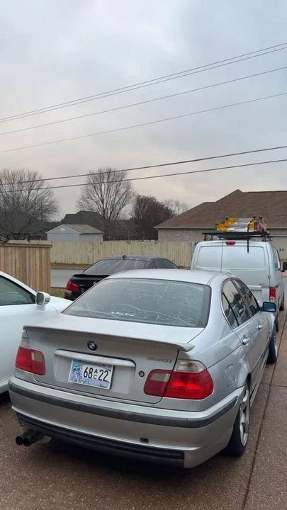 2001 BMW E46 330i & 330Ci - Image 3 of 5