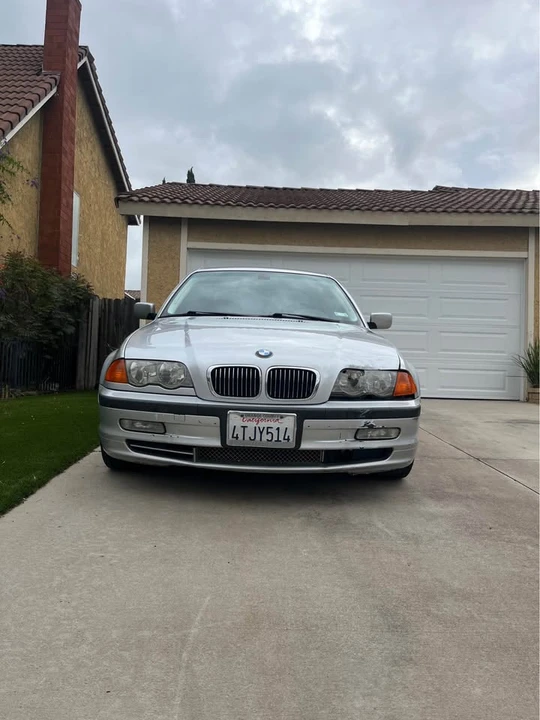 2001 BMW E46 330i & 330Ci - Image 5 of 11