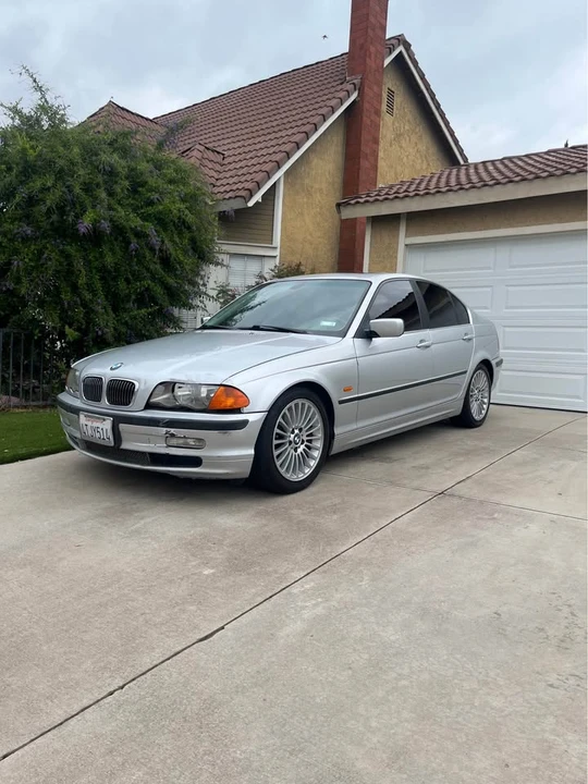 2001 BMW E46 330i & 330Ci - Image 6 of 11