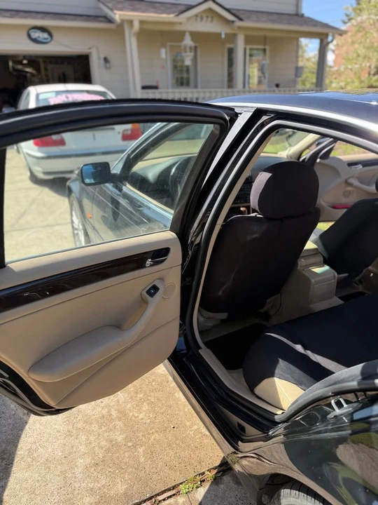 2001 BMW E46 330i & 330Ci - Image 6 of 10