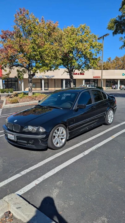 2001 BMW E46 330i & 330Ci - Image 4 of 8