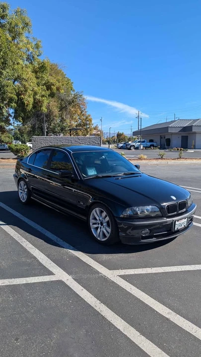 2001 BMW E46 330i & 330Ci - Image 3 of 8