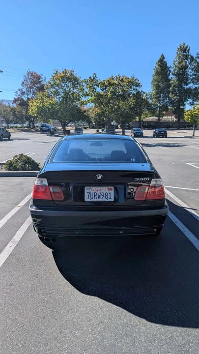 2001 BMW E46 330i & 330Ci - Image 2 of 8