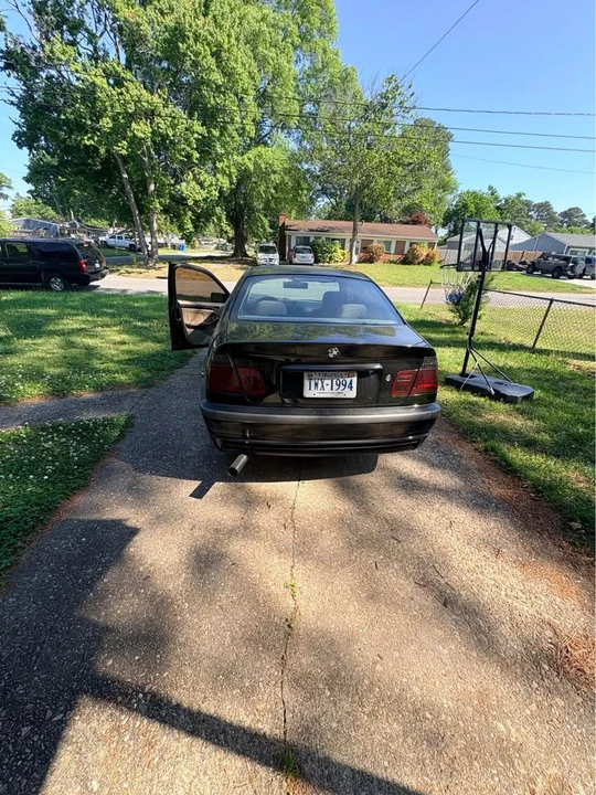 2001 BMW E46 330i & 330Ci - Image 4 of 5
