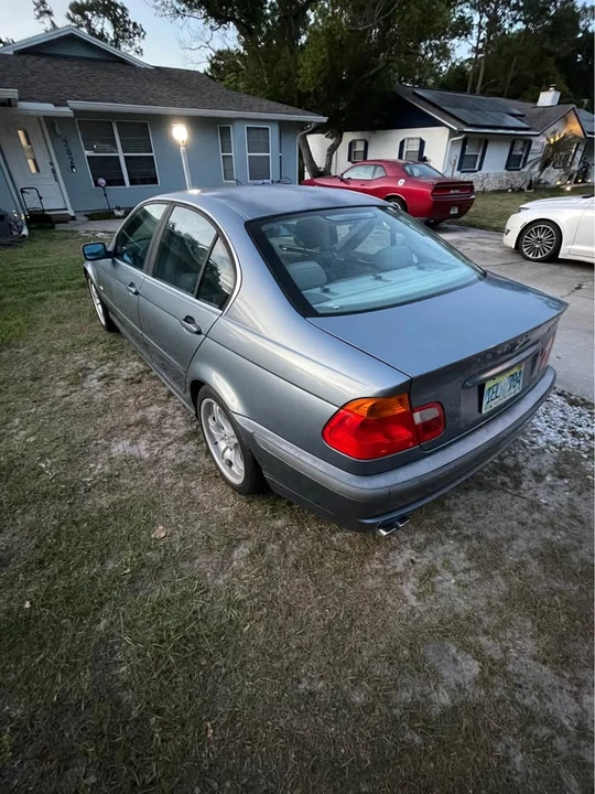 2001 BMW E46 330i & 330Ci - Image 4 of 13