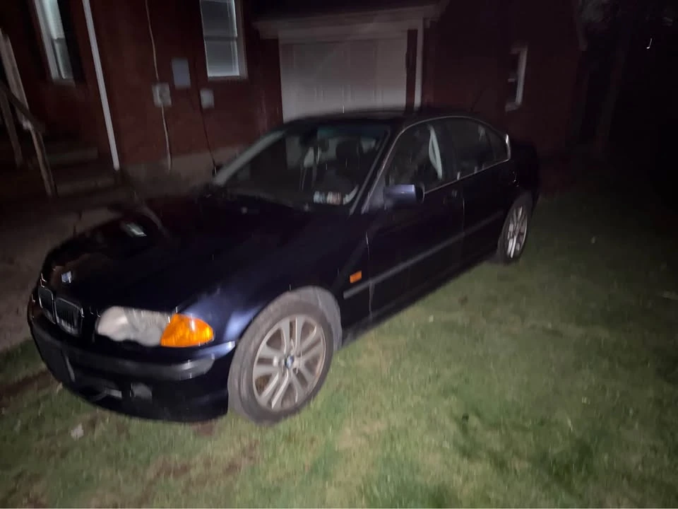 2001 BMW E46 330i & 330Ci - Image 2 of 5