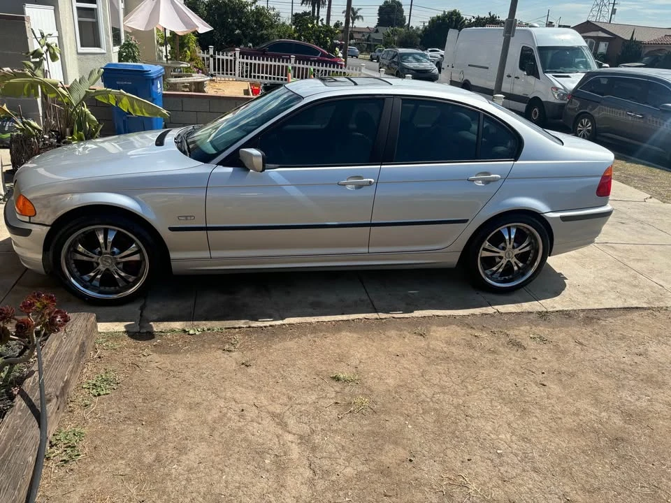 2001 BMW E46 3 Series - Image 3 of 4