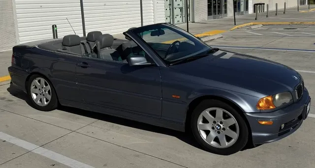 2001 BMW 325Ci Convertible