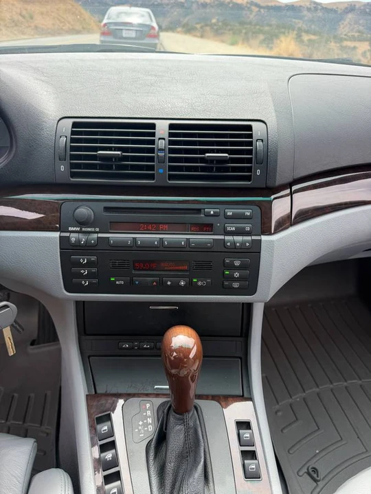2001 BMW E46 3 Series - Image 10 of 17