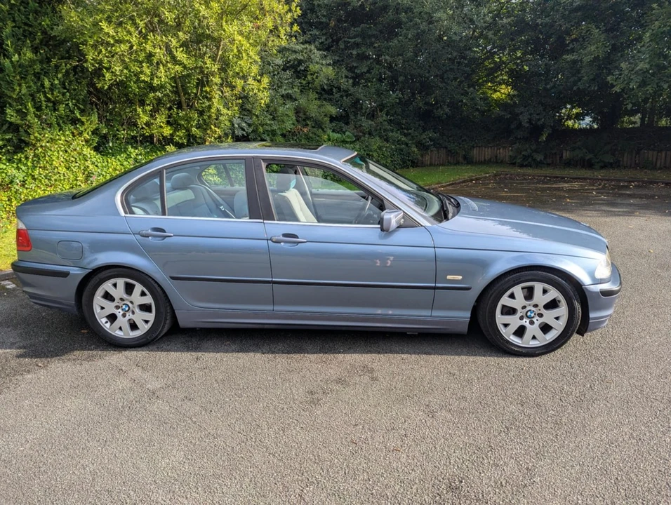 2001 BMW E46 3 Series - Image 11 of 30
