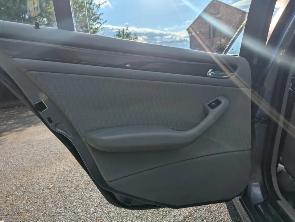 2001 BMW E46 3 Series - Image 20 of 30