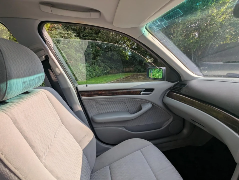 2001 BMW E46 3 Series - Image 25 of 30