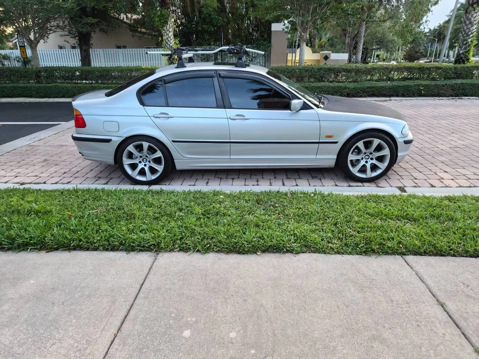2001 BMW E46 3 Series - Image 3 of 14
