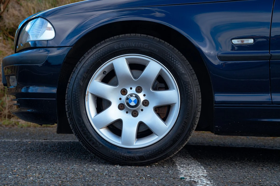 2001 BMW E46 3 Series - Image 9 of 30