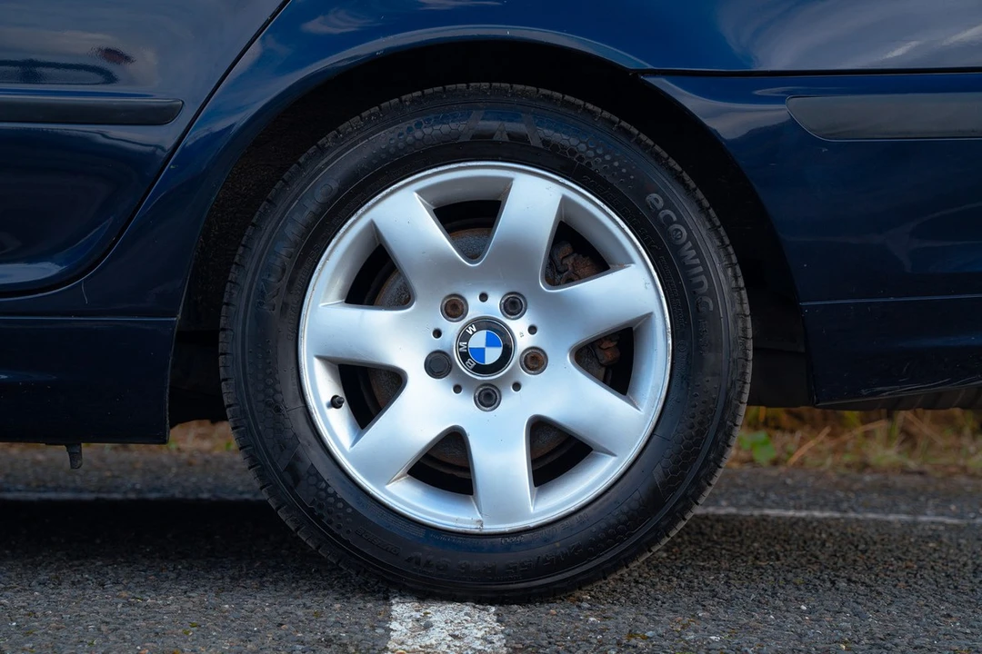 2001 BMW E46 3 Series - Image 10 of 30