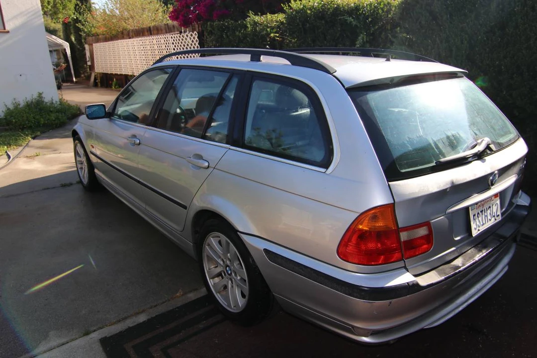 2001 BMW E46 3 Series - Image 2 of 10