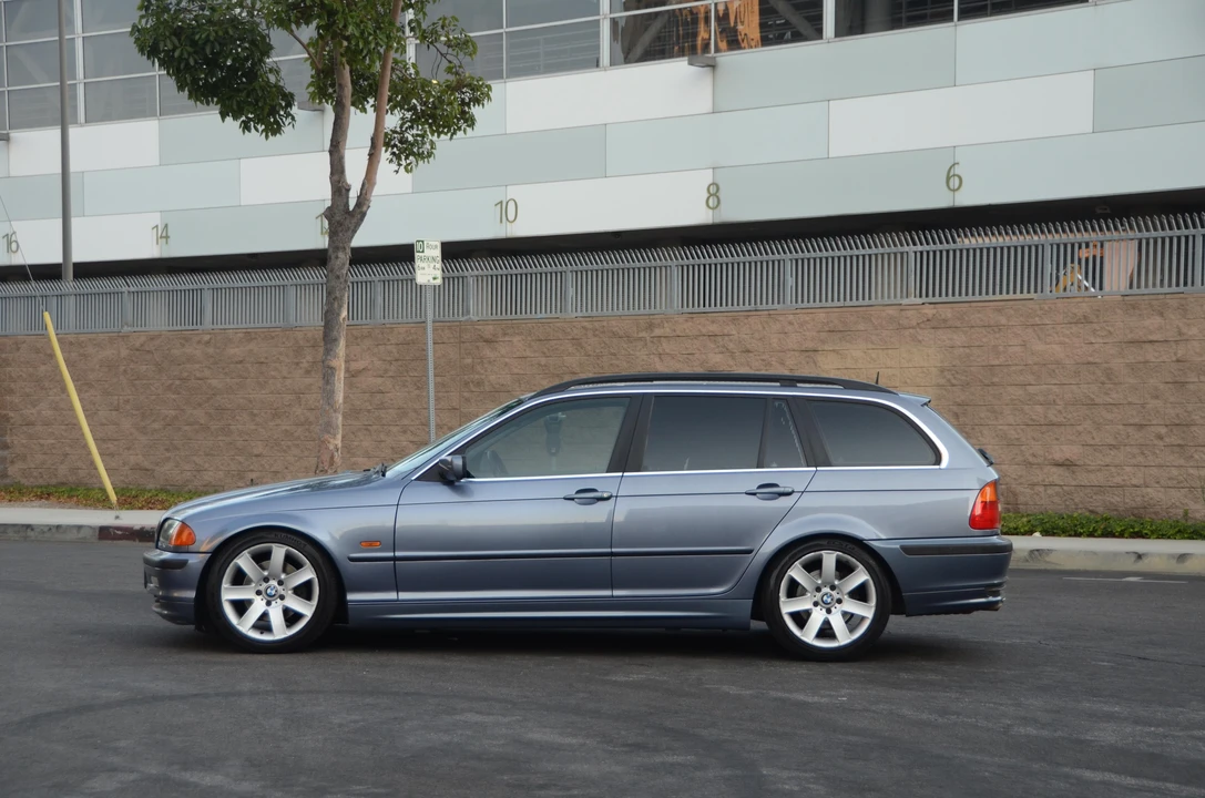 2001 BMW E46 3 Series - Image 6 of 31