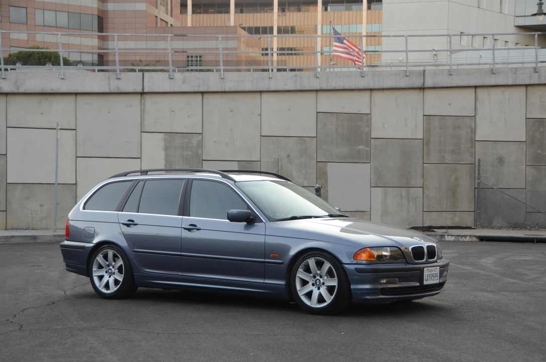 2001 BMW E46 3 Series - Image 9 of 31